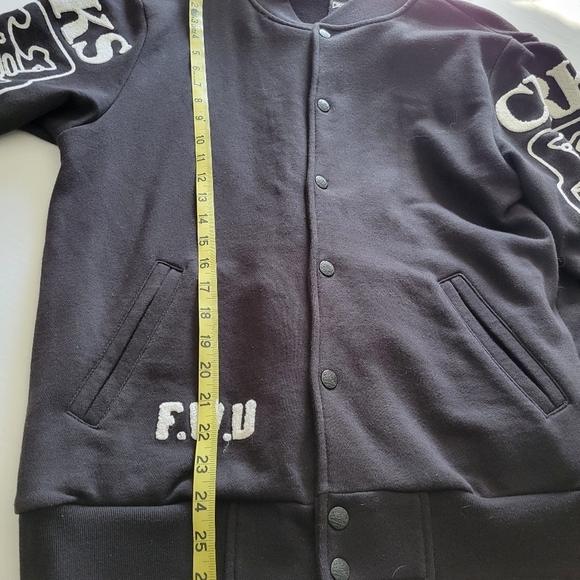 Crooks & Castles Knit Jacket. - Picture 5 of 9